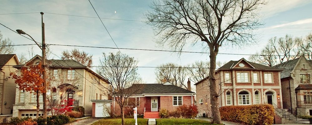 1950s Don Mills bungalows in North York  -  Canada's first planned community